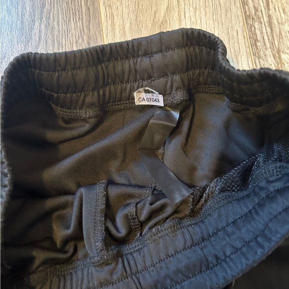 Reebok Black Joggers - Picture 6 of 10